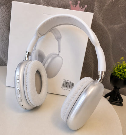 P9 WIRELESS BLUETOOTH HEADPHONES.