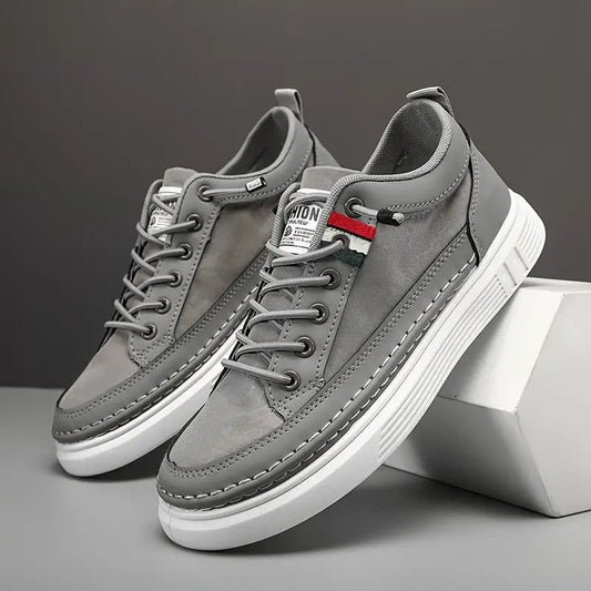 MENS SOLID SKATEBOARD SHOES.